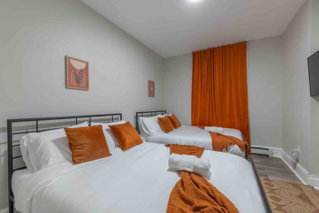 Pumpkin Premise By Airport, 5 Beds, Sleeps 8, Book 7 Days, Get 20 Percent Off Apartman Newark Kültér fotó